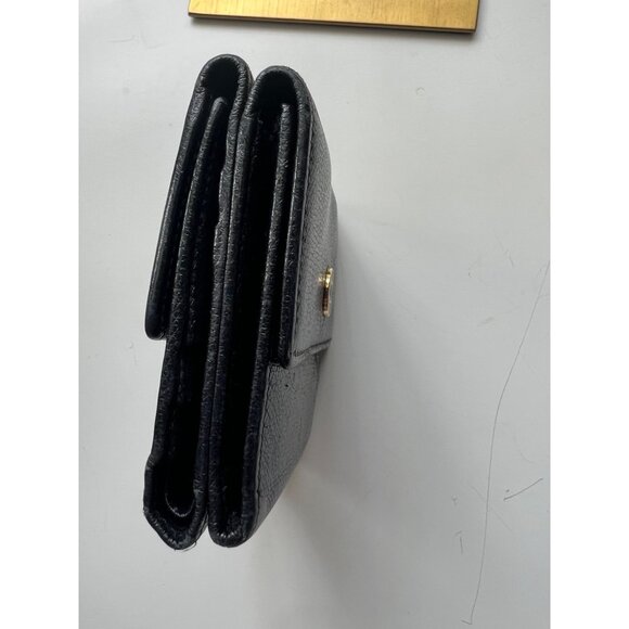 Chanel Black Leather Small Bifold Wallet With Gold Logo Snap Closure - Picture 3 of 12